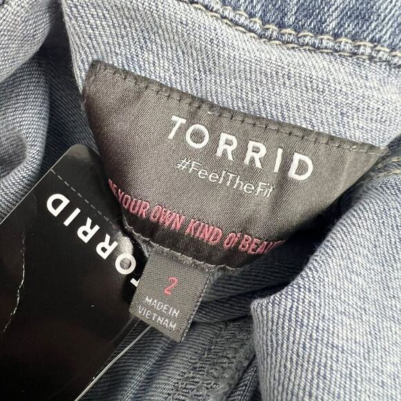Torrid Denim Jacket Light Wash Womens Plus Size 2X - Picture 3 of 4